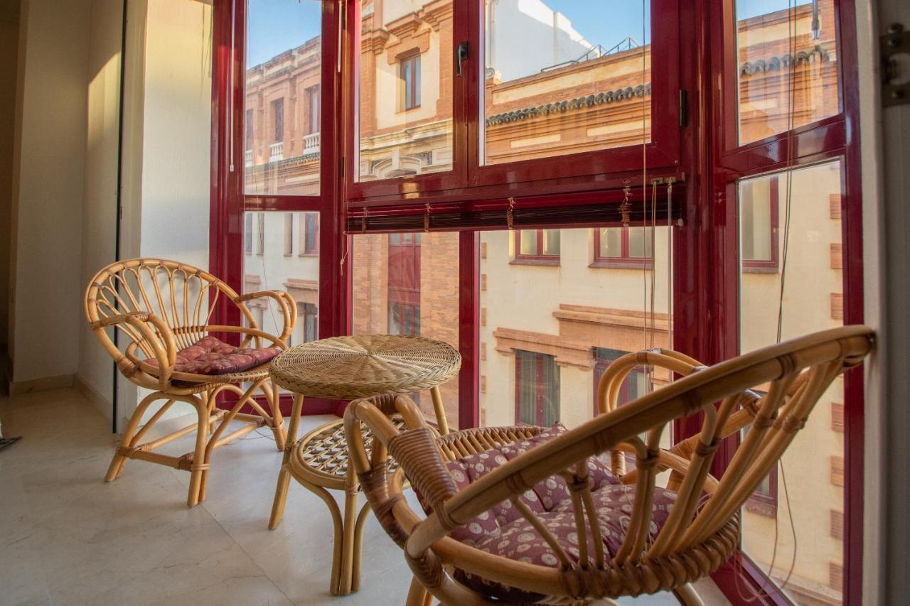 Apartamento Nuestra Andalucia - Cadiz Centro - Parking Exterior foto